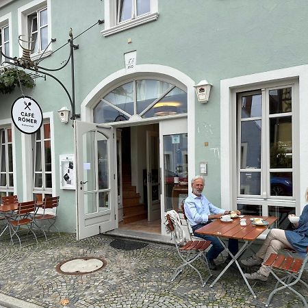 Vinopresso Gmbh - Cafe Roemer Prichsenstadt Extérieur photo